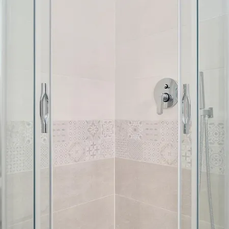 Nuovo Con Piscina 500m
