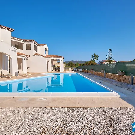 Nuovo Con Piscina 500m Σπίτι διακοπών
